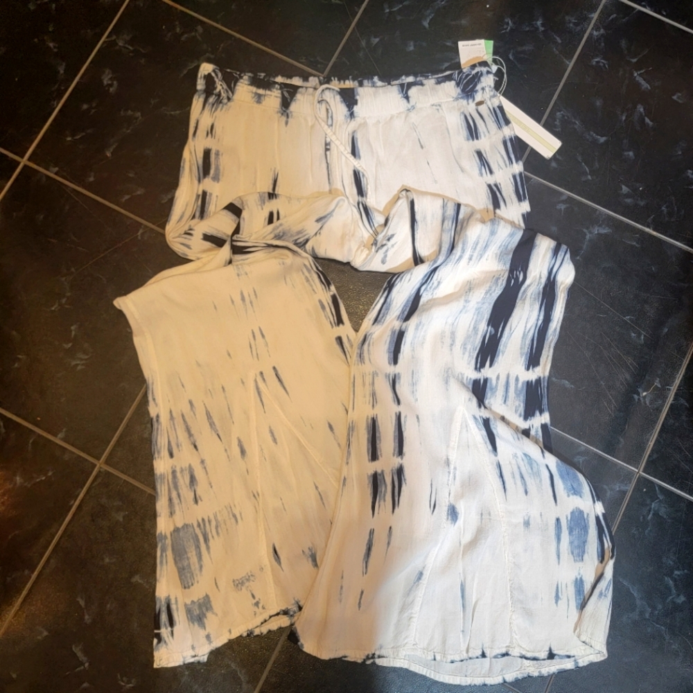 O'neill lounge/ beach tie dye pants. Size Large NWT